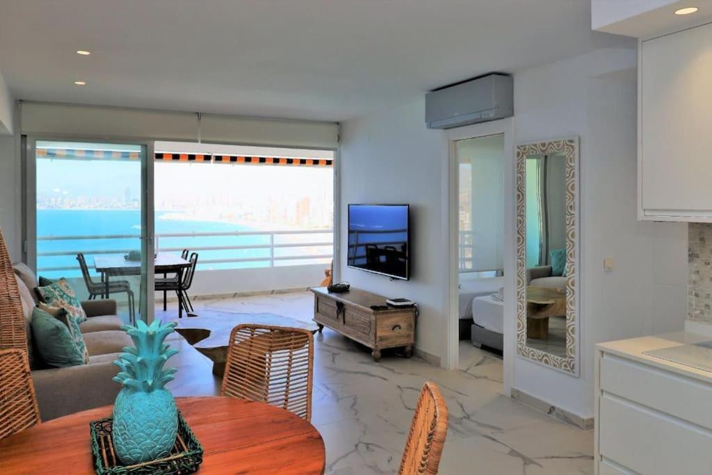 Appartement Luxurious 2-bedroom With Stunning Views, 1st Line On Levante Beach, Benidorm