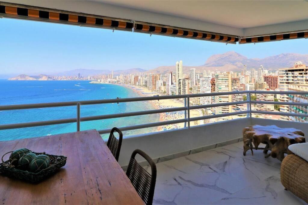 Appartement Luxurious 2-bedroom With Stunning Views, 1st Line On Levante Beach, Benidorm